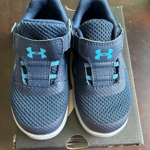 Under Armour Running Boy Kids Shoes/Sneakers-Size 7
